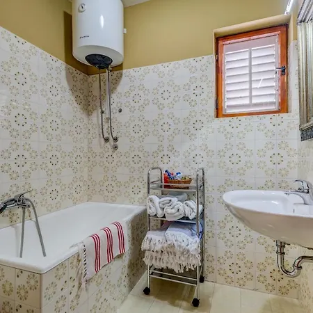 Villa Leisure Vacation Traù